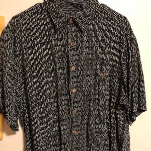 Black & White Vintage Button Up